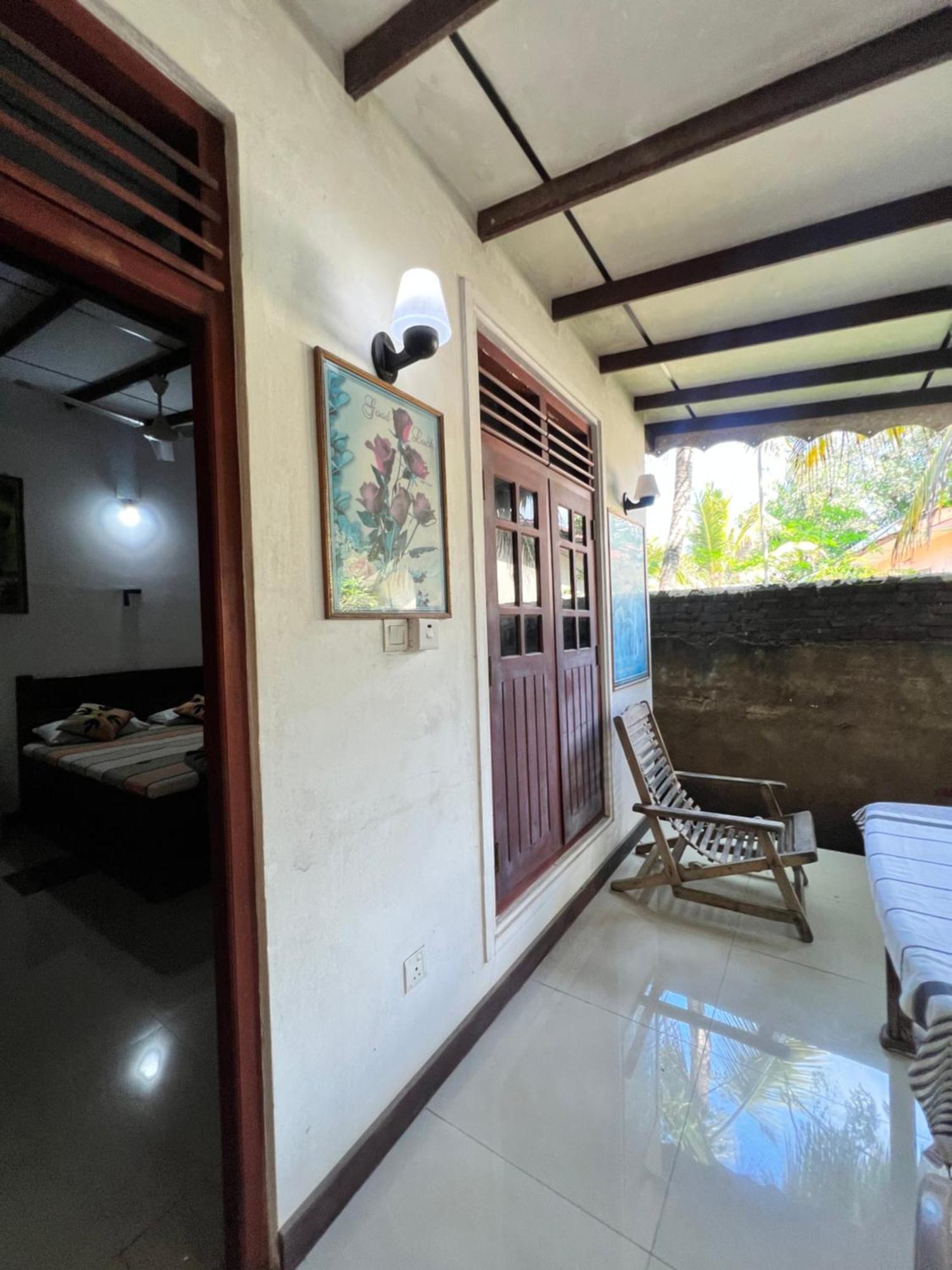 Sylvester Villa Hostel Negombo Dış mekan fotoğraf